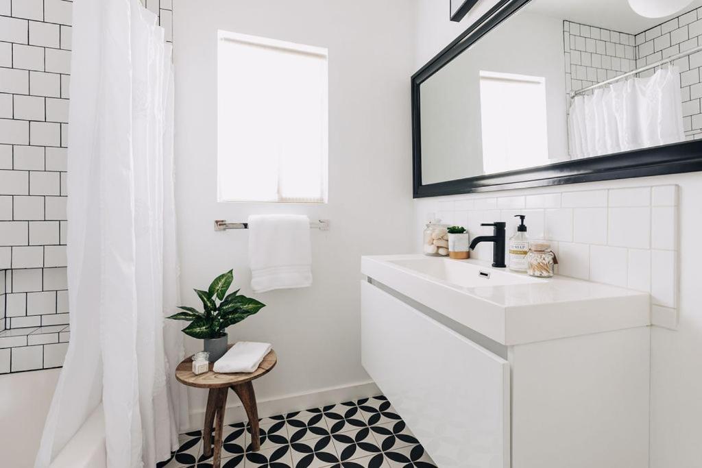 Spotless Modern Home Close To Lax & Sofi Stadium Inglewood Ngoại thất bức ảnh